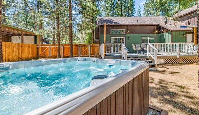 108 - Rustic Ridge Manor
