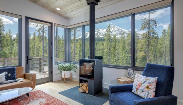 12 Lake Cabin