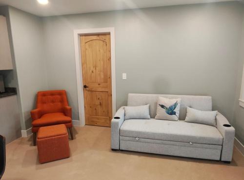 2 Bdrm - Hwy 141 - Mother's Buttress