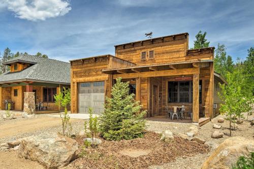 2 Blocks To Grand Lake: Downtown Western Cabin!