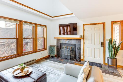 2 Mi to Dtwn Durango: Family Resort Retreat!