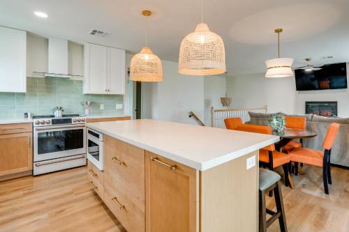 2 Mi to Dtwn: Gorgeous Gilbert Gem w/Private Yard