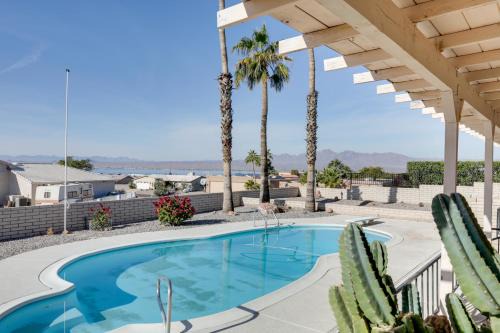 2 Mi to Lake Havasu: Private Oasis w/Pool & Views