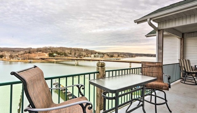 2 Pools! Group-Friendly Unit on Lake of the Ozarks