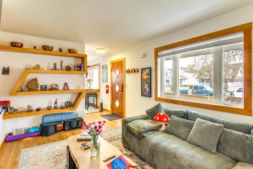 2 Units w/Sauna & Cold Plunge! Belgrade Retreat