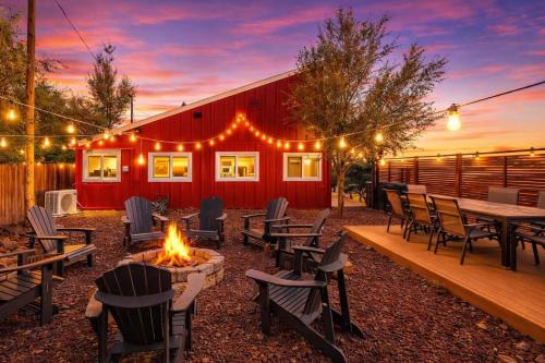 25 mins to Grand Canyon Fire Pit