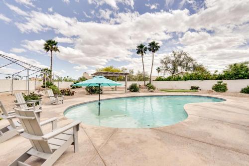 3,000 Sq Ft & Large Yard! 5BR Lake Havasu Home
