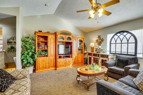 3,500-Sq-Ft Holiday Gem w/Game Room in Heber City