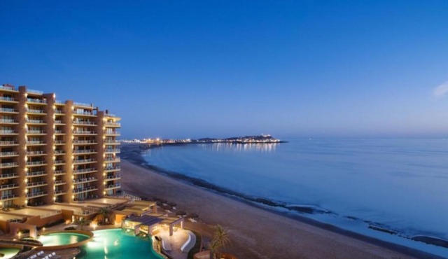 3 Br CONDO AVAILABLE IN LAS PALOMAS SANDY BEACH
