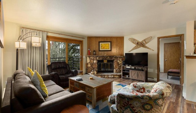 309 Snowdance Manor condo