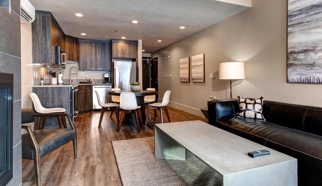 33 Ski Village Loft 3BR by SkyRun Park City
