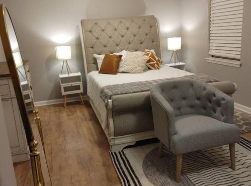 3BR Mid Century Modern Townhome on Parkway