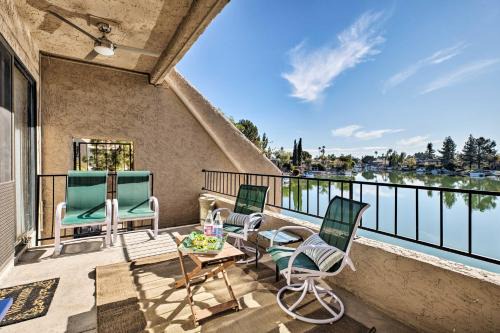 4 Mi to ASU: Lake-View Condo w/Patio, Pool Access
