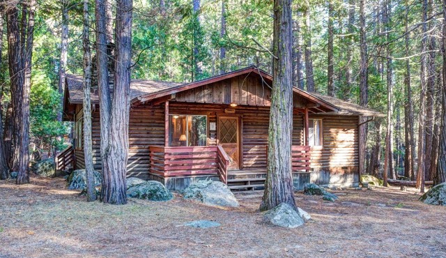 4 Pine Creek Cabin