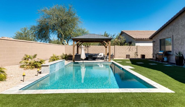 5 Mi to Estrella Mtn Park! Home w/Outdoor Oasis