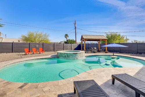 ~ 5 Mi to Lake Havasu: Family Home w/Fenced Yard!
