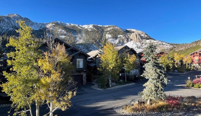 530- Snowcreek Spa Golf 2BR Condo