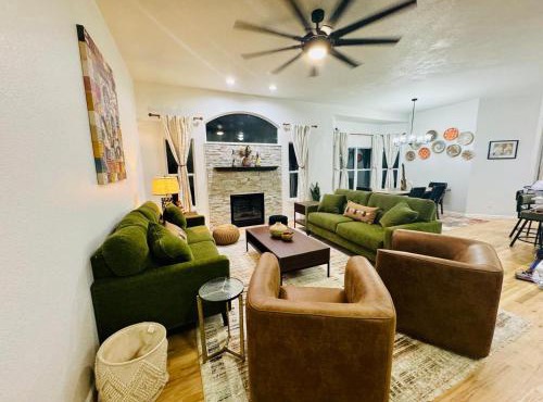 5BR Greeley Home - Sleeps 14, Pets Ok, EV Charger