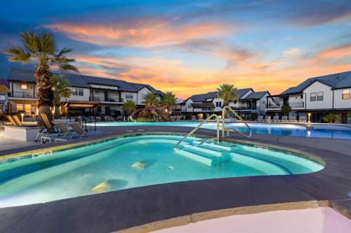 66 | Desert Sands at Ocotillo Springs with Private Hot Tub