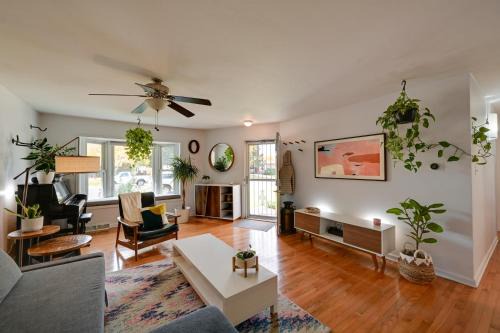 < 7 Mi to Dtwn: Denver Home w/Large Yard!