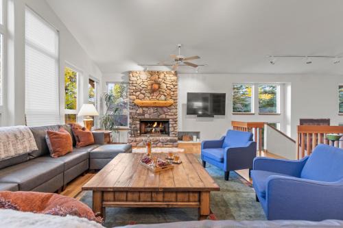 Abode at Sawtooth