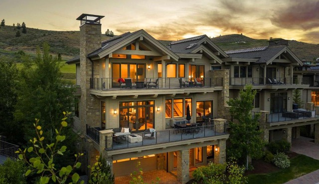 Abode at White Clouds hot tub Sun Valley