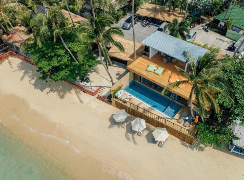 Absolute Beachfront Pool Villa with Rooftop Lounge & Sunset Views