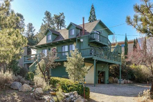 Access to Pool & Trails: Pine Mountain Club Cabin