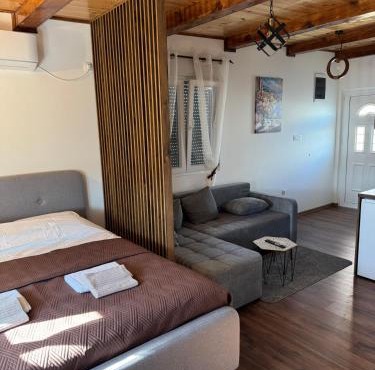 Airport apartments Jelena