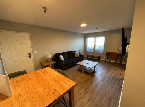 Aksarben Living-Cozy 1 BDRM 1 BA