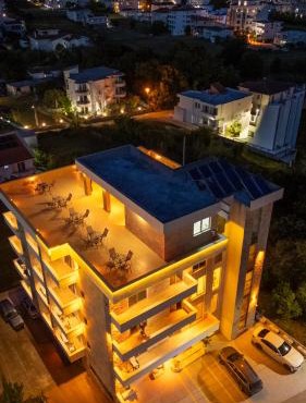 Amber Lux Apartments