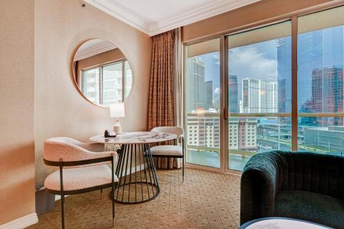 Amethyst Suite II Balcony STRIP VIEW MGM Signature