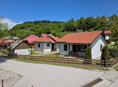 Apartmani LUX