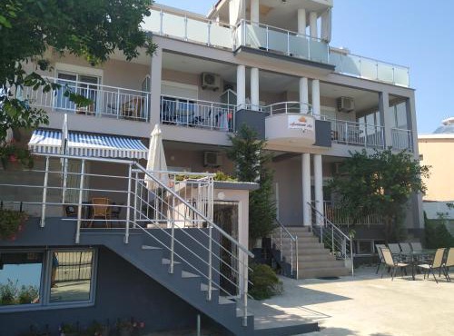 Apartment's Meti