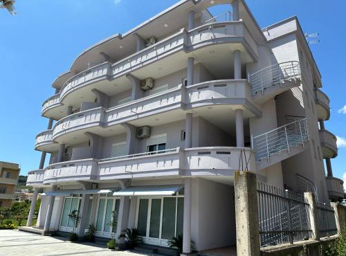 Apartments Flamida