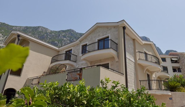 Apartments Vuckovic