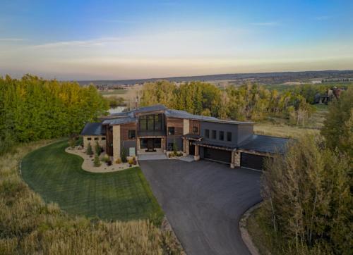 Aspen Shores Lodge - Luxury Mountain Experience!