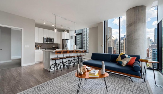 Aurelien Spacious Apartments in the Heart of Gold Coast