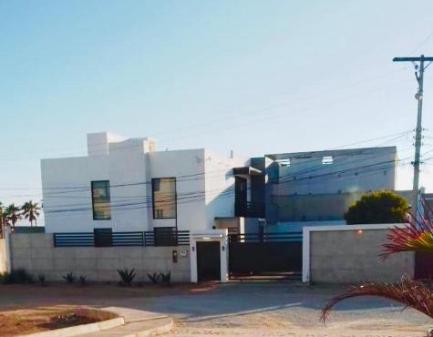 Baja experience house