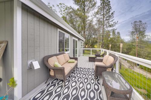Bay Area Escape on 5 Acres: Pet Friendly, Views