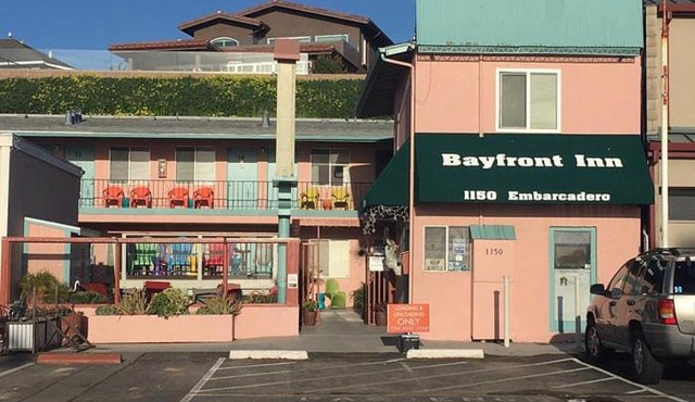 Bayfront Inn