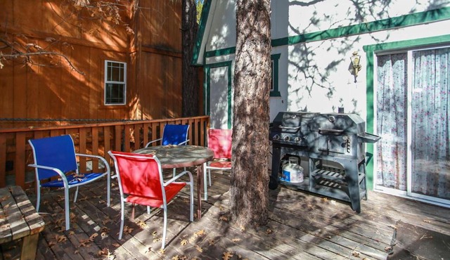 Bear 'N Tree by Big Bear Cool Cabins