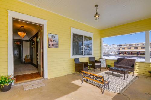 Beautiful Historic Home Near Bryce Canyon!