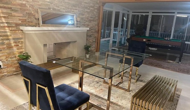 Beautiful modern house 4 bedroom 3 bathroom house