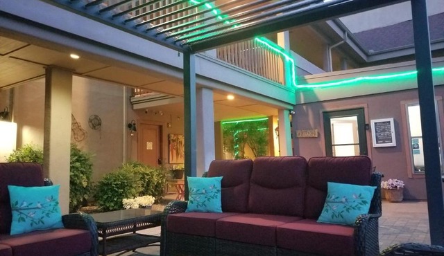 Beaver Creek Inn