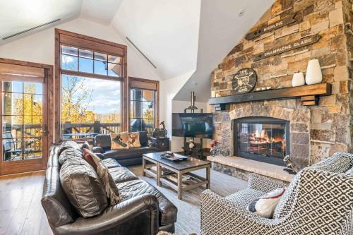 Beaver Creek Landing B407 by East West Hospitality