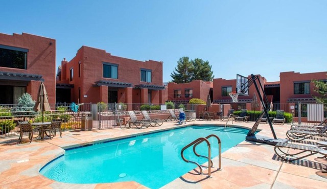 Bell Rock Inn