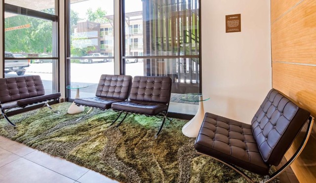 Best Western Plus Glendale
