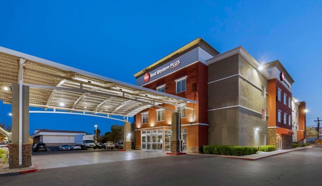Best Western Plus Henderson Hotel