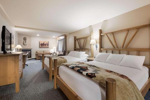 Best Western Plus Kentwood Lodge